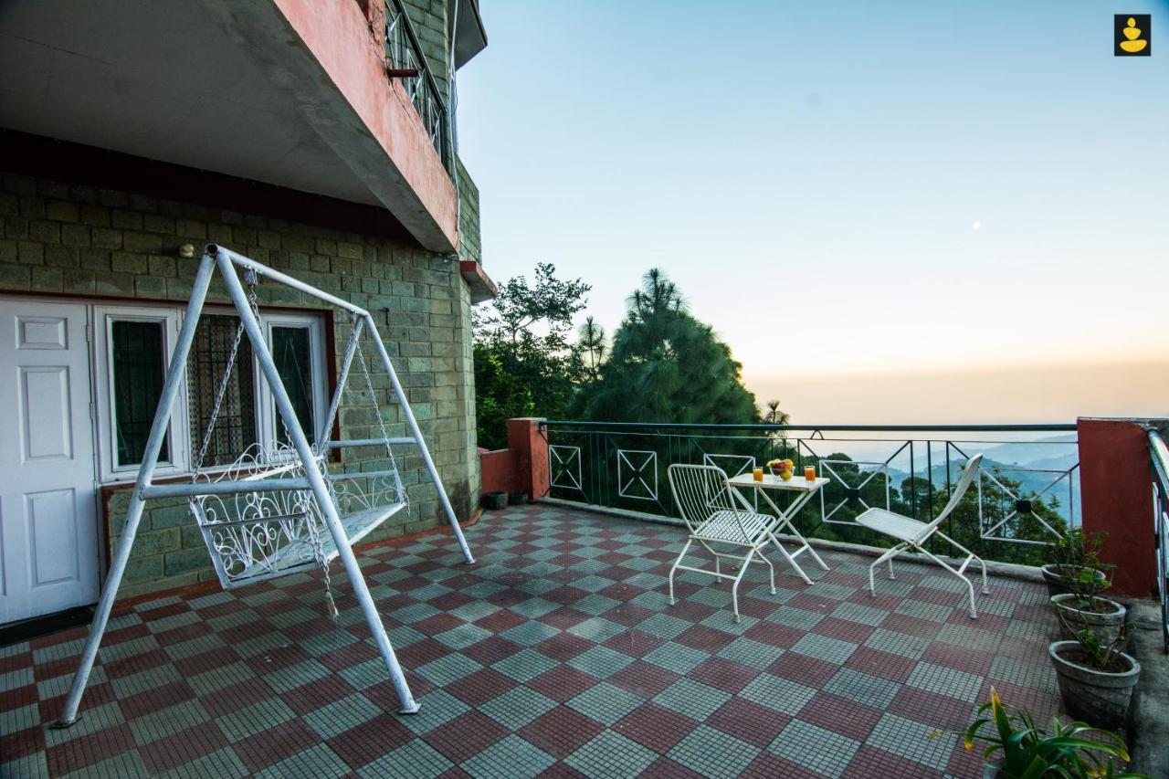 Livingstone 2Bhk Cozy Homestay In Kasauli Hills Ngoại thất bức ảnh